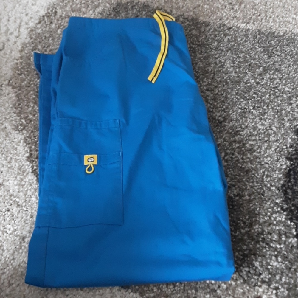 Wonder wink blue scrub pants